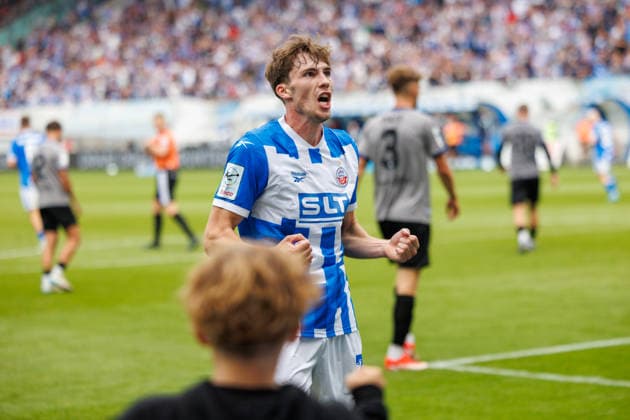 Goal celebration and joy from goal scorer Bernie Lennemann of Rostock after his goal to make it 2–3 GER, FC Hansa Rostock vs. SV Waldhof Mannheim, Soccer, Men, 3rd Division, Matchday 2, 2026–2027 season, August 16, 2026, Rostock Ostseestadion, Mecklenburg-Western Pomerania, Germany