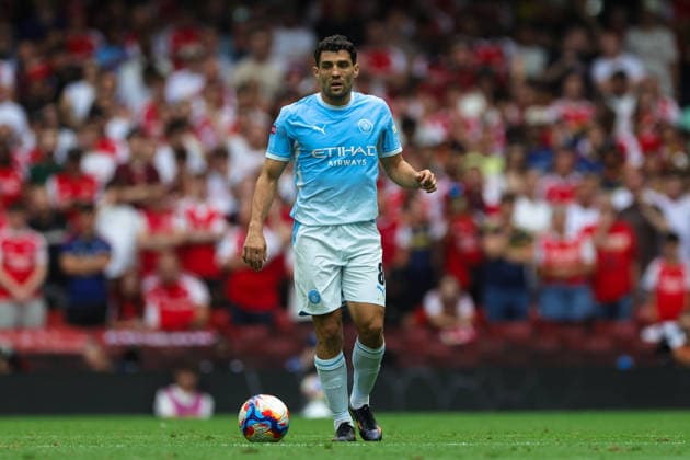 Arsenal v Manchester City, FA Community Shield Mateo Kovacic (8) of Manchester City during the FA Community Shield match between Arsenal and Manchester City at Principality Stadium, Cardiff, UK on 16 August 2026. Editorial use only DataCo restrictions apply See www.football-dataco.com , Copyright: xNigelxKeenex PSI-24687-0080