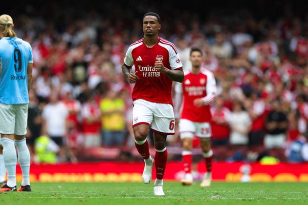 Arsenal v Manchester City, FA Community Shield Gabriel Magalhaes (6) of Arsenal during the FA Community Shield match between Arsenal and Manchester City at Principality Stadium, Cardiff, UK on 16 August 2026. Editorial use only DataCo restrictions apply See www.football-dataco.com , Copyright: xNigelxKeenex PSI-24687-0089