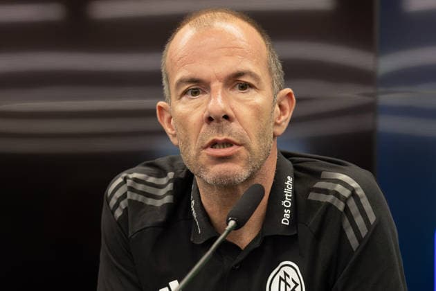Media Training by DFB Schiri GmbH: Marco Fritz, Head of Evaluation at DFB Schiri GmbH, addresses participants at the Media Training for Referees information session on August 18, 2026, in Frankfurt am Main, Frankfurt am Main, Hesse, Germany, DFB Campus