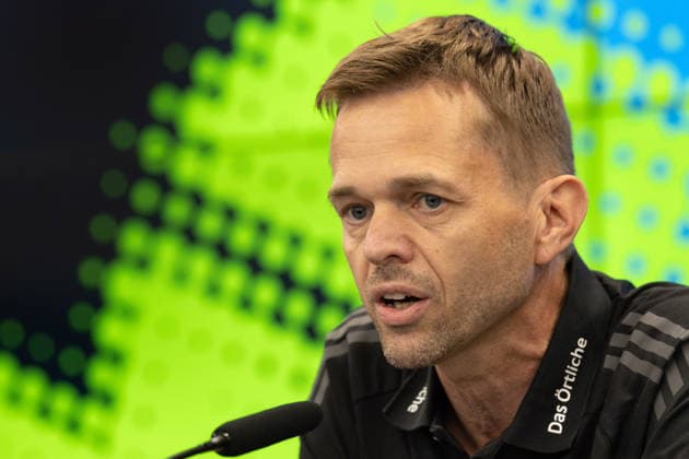 Media Training by DFB Schiri GmbH: Dr. Jochen Drees, Head of Video Assistants at DFB Schiri GmbH, addresses the participants at the media training information session for referees on August 18, 2026, in Frankfurt am Main, Frankfurt am Main, Hesse, Germany, DFB Campus
