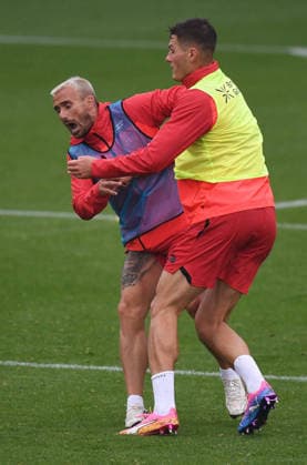 August 18, 2026, xophax, Soccer, Bundesliga 1, Bayer 04 Leverkusen, Training, 2026–2027 Season, Aleix Garcia (left) and Patrick Schick (right), both of Bayer 04 Leverkusen
