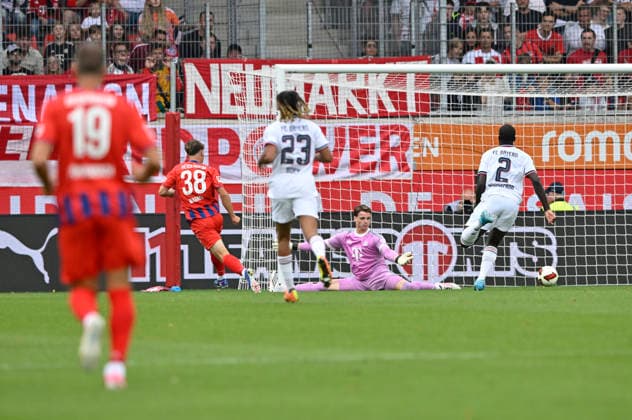 GOAL: 1–0 Yannik Wagner 1 FC Heidenheim 1846 (FCH) 38 Shot on goal, scoring chance against goalkeeper Jonas Urbig FC Bayern Munich (FCB) 40 Dayot Upamecano FC Bayern Munich (FCB) 02 1 FC Heidenheim 1846 FCH vs. FC Bayern Munich FCB Friendly Match August 18, 2026 DFL regulations prohibit any use of photographs as image sequences and or quasi-video 1 FC Heidenheim 1846 FCH vs. FC Bayern Munich FCB FRIENDLY MATCH