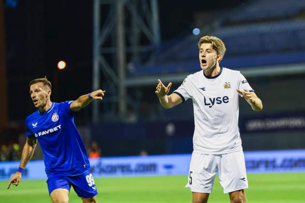 Champions League Qualifying, Playoff: Dinamo Zagreb vs. Viking Zagreb, August 18, 2026. Dinamo Zagreb’s Mislav Oröic and Viking’s Henrik Heggheim during the Champions League qualifying playoff match between Dinamo Zagreb and Viking at Maksimir Stadium. Photo by Nikola Krstic, NTB, Zagreb, Croatia. EDITORIAL USE ONLY. RESTRICTEDRICTED USE FOR BETTING COMPANIES  Copyright: xNTBx
