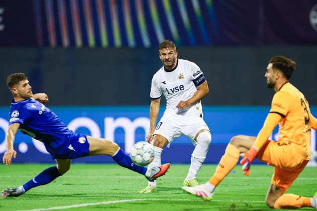 Champions League qualification, playoff Dinamo Zagreb vs. Viking Zagreb 20260818 Dinamo Zagreb s Mislav Orsic and Viking s Henrik Heggheim during the Champions League qualifying playoff match between Dinamo Zagreb and Viking at Maksimir Stadium Photo by Nikola Krstic, NTB, Zagreb, Croatia EDITORIAL USE ONLY RESTRICTED USE FOR BETTING COMPANIES  Copyright: xNikolaxKrsticx xNTBx