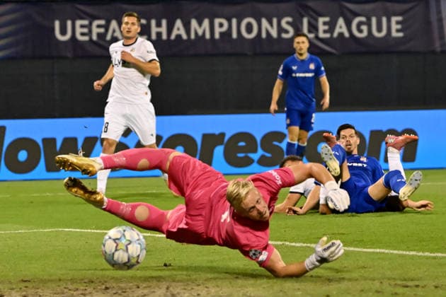 ZAGREB; CROATIA - AUGUST 18: Miha Zajc of Dinamo Zagreb (L) during the UEFA Champions League Play-Off first match between Dinamo Zagreb (CRO) and Viking (NOR) at Stadion Maksimir, Zagreb on August 18, 2026 in Zagreb, Croatia. (Photo by Igor Kupljenik Sports Press Photo). Copyright: xIgorxKupljenikx xSPPx Sportspressphoto_SPR210593