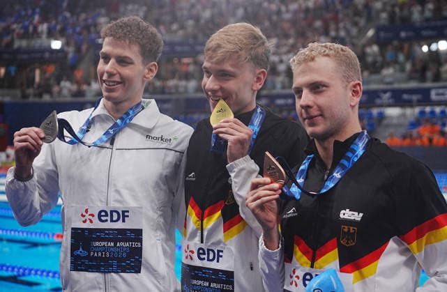 15 Aout European Aquatics Championships Paris 2026 Finales SARKANY Zalan of Hongrie , LiebMann Johannes and Klemet Olivier of Germany During Podium 1500 M Freestyle Men at the European Swimming Championships at the Greater Paris Metropolis Olympic Aquatics Centre in Paris (France) on August 15, 2026.Credit Laurent Lairys Podium 50 M Freestyle Women at the European Swimming Championships at the Greater Paris Metropolis Olympic Aquatics Centre in Paris (France) on August 12, 2026.Credit Laurent Lairys Podium 50 M Freestyle Women at the European Swimming Championships at the Greater Paris Metropolis Olympic Aquatics Centre in Paris (France) on August 15, 2026.Credit Laurent Lairys During Finale 4000 M Freestyle Men at the European Swimming Championships at the Greater Paris Metropolis Olympic Aquatics Centre in Paris (France) on August 16 2026.Credit Laurent Lairys parisFrance  Copyright: xLaurentxLairysx