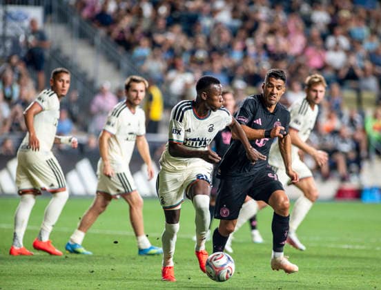 August 19, 2026, Chester, Pennsylvania, United States: Inter Miami player, LUIS SUAREZ (9) in action against the UnionÃ¢â‚¬â ¢s DANLEY JEAN JACQUES (21) during the match at Subaru Park in Chester PA Soccer 2026: Union Vs Inter Miami  - ZUMArf1_ 20260819_zaf_rf1_007 Copyright: xRickyxFitchettx