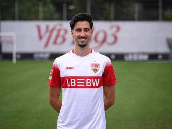 SOCCER: BUNDESLIGA 1, 2026–2027 SEASON, August 18, 2026: Photo shoot at VfB Stuttgart’s training facility with Atakan Karazor