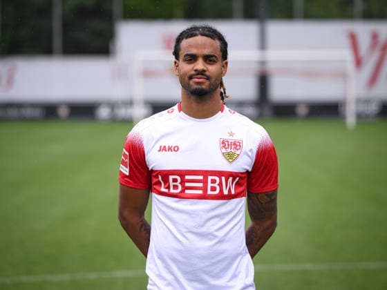 SOCCER: BUNDESLIGA 1, 2026–2027 SEASON, August 18, 2026: Photo shoot at VfB Stuttgart’s training facility—Lorenz Assignon