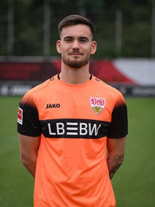 SOCCER: BUNDESLIGA 1, 2026–2027 SEASON, August 18, 2026: Photo shoot at VfB Stuttgart’s training facility with goalkeeper Dennis Seimen