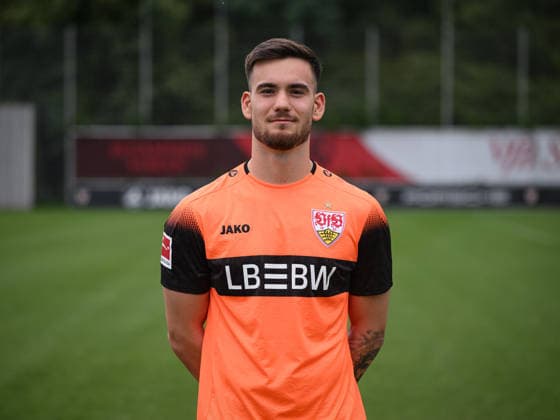 SOCCER: BUNDESLIGA 1, 2026–2027 SEASON, August 18, 2026: Photo shoot at VfB Stuttgart’s training facility with goalkeeper Dennis Seimen