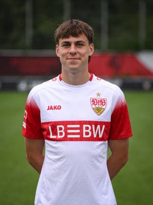 SOCCER: 1ST BUNDESLIGA, 2026–2027 SEASON, August 18, 2026: Photo shoot at VfB Stuttgart’s training facility with Leo Sauer