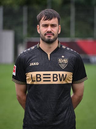 SOCCER: BUNDESLIGA 1, 2026–2027 SEASON, AUGUST 18, 2026: Photo shoot at VfB Stuttgart s training facility with goalkeeper Stefan Drljaca