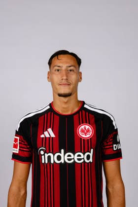 Younes Ebnoutalib Eintracht Frankfurt Eintracht Frankfurt Photo Shoot 2026 2027 Eintracht Frankfurt Photo Shoot 2026 2027 SGE