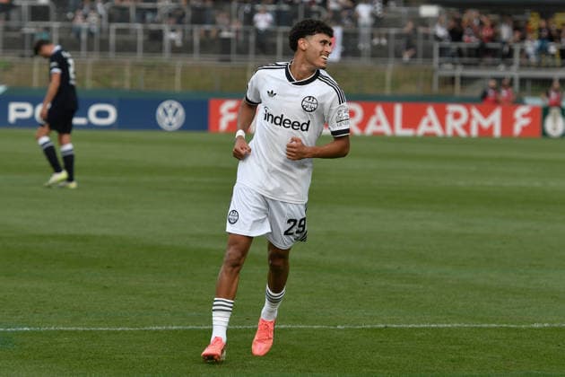 Ayoube Amaimouni Echghouyab of Eintracht Frankfurt, No. 29, celebrates after scoring the goal that made the score 0–3 on August 21, 2026 ¢ Soccer ¢ SC St. Tönis vs. Eintracht Frankfurt, Grotenburg Stadium, Krefeld, DFB and DFL regulations prohibit any use of photographs as image sequences and or quasi-video. NRW, Germany Copyright: xpepphotox xSaschaxWeizx pep00321, pep_20260821_hm