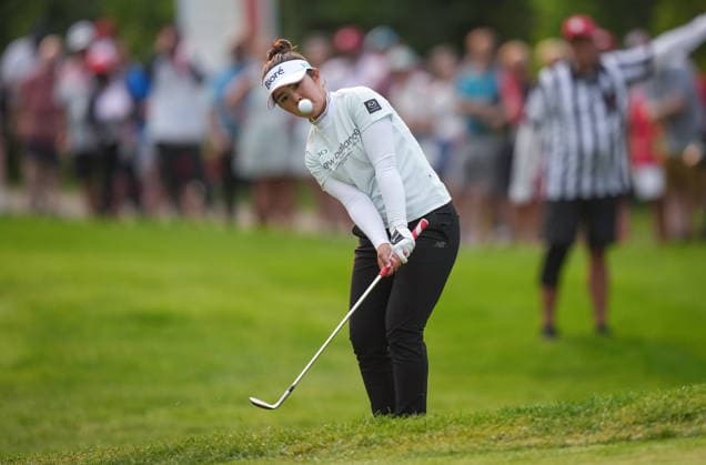 August 22, 2026, Edmonton, Ab, CANADA: Miyu Yamashita, of Japan, chips onto the green with her second shot on the 17th hole during the third round at the LPGA, Golf Damen CPKC Canadian Women s Open golf tournament, in Edmonton, on Saturday, Aug. 22, 2026. Canada News - August 22, 2026 - ZUMAc35_ 20260822_zaf_c35_153 Copyright: xDarrylxDyckx