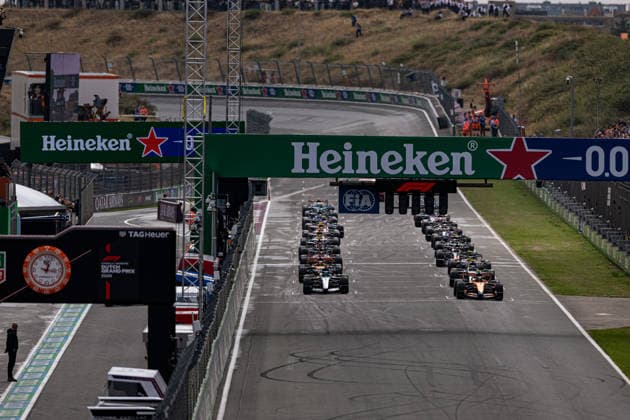 Start of the Race during the Race of Formula 1 Heineken Dutch Grand Prix 2026 at Circuit Zandvoort in Zandvoort, Netherlands. Round 14 of 24 of the 2026 FIA Formula One World Championship, WM, Weltmeisterschaft held August 21-23, 2026. The weekend features the F1 Sprint format, with a Sprint race on Saturday in addition to the Grand Prix on Sunday. Circuit Zandvoort, set in the dunes of the North Sea coast, is renowned for its steeply banked corners. Formula 1 Heineken Dutch Grand Prix 2026 - Round 14 of 24 - Circuit Zandvoort, Zandvoort, Netherlands F1-2026-R14-NED
