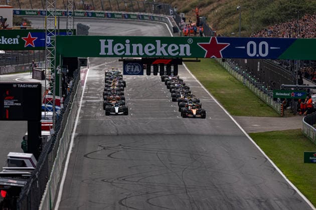 Start of the Race during the Race of Formula 1 Heineken Dutch Grand Prix 2026 at Circuit Zandvoort in Zandvoort, Netherlands. Round 14 of 24 of the 2026 FIA Formula One World Championship, WM, Weltmeisterschaft held August 21-23, 2026. The weekend features the F1 Sprint format, with a Sprint race on Saturday in addition to the Grand Prix on Sunday. Circuit Zandvoort, set in the dunes of the North Sea coast, is renowned for its steeply banked corners. Formula 1 Heineken Dutch Grand Prix 2026 - Round 14 of 24 - Circuit Zandvoort, Zandvoort, Netherlands F1-2026-R14-NED