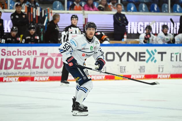 Peter Spornberger, Iserlohn Roosters, 50; Iserlohn Roosters vs. Grizzlys Wolfsburg, SACHSENLOTTO Cup 2026, August 28, 2026; Iserlohn Roosters vs. Grizzlys Wolfsburg, SACHSENLOTTO Cup 2026, August 28, 2026, Dresden Copyright: xEibner-Pressefoto xHoepnerx EP_PHR