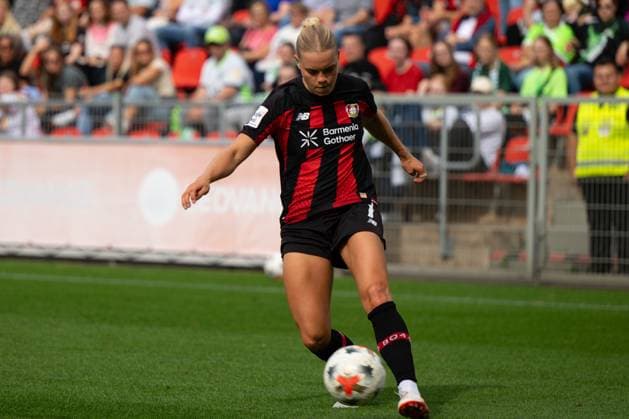 Cornelia Kramer 7, Bayer 04 Leverkusen Women, with a cross, Bayer 04 Leverkusen Women vs. VfL Wolfsburg Women, Soccer, Google Pixel Women s Bundesliga, Matchday 3, 2026–2027, August 30, 2026 DFB regulations prohibit any use of photographs as image sequences and or quasi-video Leverkusen, North Rhine-Westphalia, Germany Copyright: xkolbert-press MarkusxVerwimpx