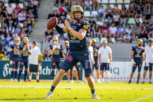 Rocky Lombardi (Dresden Monarchs, 05 Quarter Back) Dresden Monarchs vs ifm Razorbacks Ravensburg, American Football, German Football League, Week 17, 2026, 30.08.2026, Dresden Heinz-Steyer-Stadion Saxony Germany Copyright: xPFA SebastianxJustx
