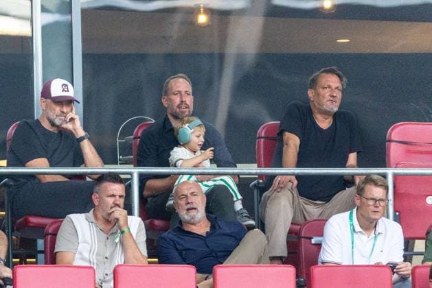Germany National Team Coach Juergen Klopp, FC Augsburg Managing Director Michael Stroell, and FC Augsburg President Markus Krapf (from left), FC Augsburg vs. FC Schalke 04, Bundesliga Soccer, 1. Bundesliga, Matchday 01, August 30, 2026. DFB regulations prohibit any use of photographs as image sequences and or quasi-video content. Copyright: xkolbert-press PeterxFastlx