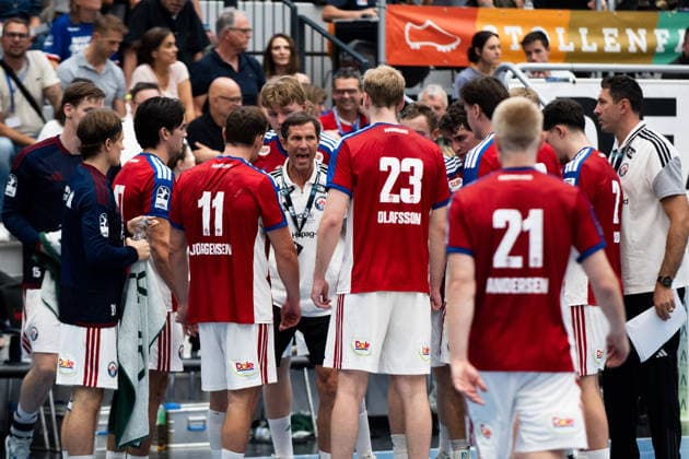 Torsten Jansen, Handball Club Hamburg, coach absolutely not satisfied with his team, HBW Balingen Weilstetten vs. Handball Club Hamburg, GER, Opel 1 Handball Bundesliga, Championship, Matchday 1, 2026–2027 Season, August 30, 2026, Eibner Press Photo: Andreas Ulmer, BW Balingen Weilstetten vs. Handball Club Hamburg, GER, Opel 1 Handball Bundesliga, Championship, Matchday 1, 2026–2027 Season, August 30, 2026, Balingen Copyright: xEibner-Pressefoto AndreasxUlmerx EP_AUR