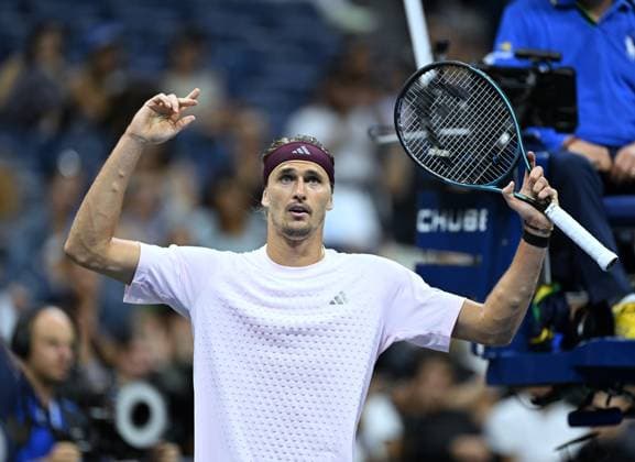 (260902) -- NEW, Sept. 2, 2026 -- Alexander Zverev of Germany celebrates scoring during the men s singles first round match between Alexander Zverev of Germany and Lorenzo Sonego of Italy at the 2026 US Open tennis championships in New York, the United States, Sept. 2, 2026. ) (SP)U.S.-NEW YORK-TENNIS-US OPEN-MEN S SINGLES LixRui 