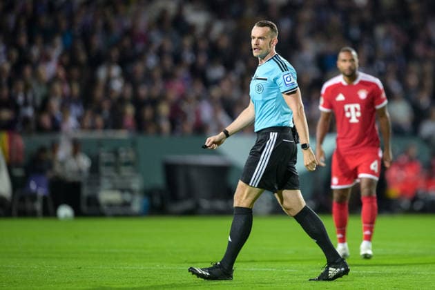 Soccer, DFB Cup, 20260902, VfL Osnabrück vs. FC Bayern Munich. Pictured: Referee Richard HEMPEL, Osnabrück, Osnatel Arena, Lower Saxony, Germany Copyright: Passion2Press MarkusxFischerx