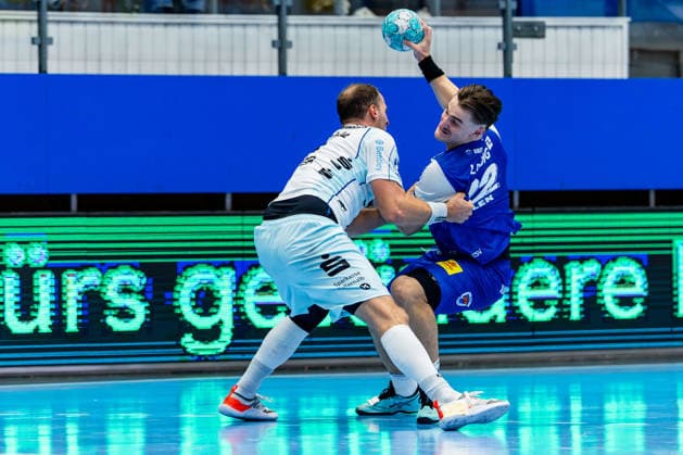 September 3, 2026, GER, Handball, Men, Season 26–27, Opel 1st Division, Matchday 2, ThSV Eisenach vs. HBW Balingen Weilstetten, Tobias Heinzelmann (HBW Balingen Weilstetten), Felix Aellen (ThSV Eisenach), 22 99817 Eisenach, Werner Assmann, Halle Am Sportp, Thuringia, Germany