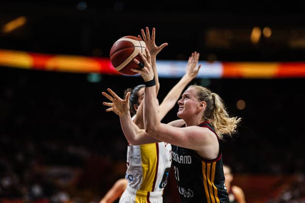 FIBA Women’s Basketball World Cup 2026: Spain vs. Germany, September 4, 2026; Marie Guelich (Germany, No. 21) shoots a basketball; FIBA Women’s Basketball World Cup 2026, group stage, Group A, Match Day 1: Spain vs. Germany on September 4, 2026, at the Uber Arena, Berlin Copyright: xBEAUTIFULxSPORTS Tonhäuserx