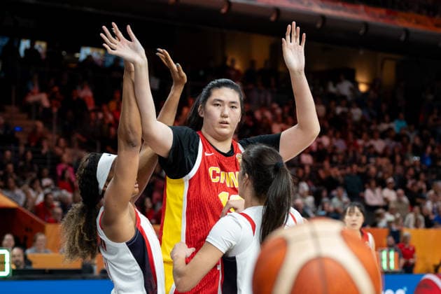 USA v China: Group D - FIBA Women s Basketball World Cup Germany 2026 Ziyu Zhang plays during the FIBA Women s Basketball World Cup 2026 match between the United States and China in Berlin, Germany, on September 4, 2026. Berlin United States  Copyright: xMarcinxGolbax originalFilename:golba-unitedst260904_npqc8.jpg