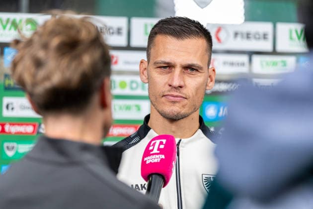 Thomas Woerle of SC Preussen Münster, head coach, in an interview with Magenta Sport GER; SC Preussen Münster vs. TSV Havelse, soccer, 3rd Division, Matchday 4, 2026–2027 season, September 5, 2026 DFL regulations prohibit the use of photographers to create image sequences and or quasi-video footage GER, SC Preussen Münster vs. TSV Havelse, soccer, 3. Liga, Matchday 4, 2026–2027 season, September 5, 2026, Münster Copyright: xEibner-Pressefoto JanxRollingerx EP_JSK