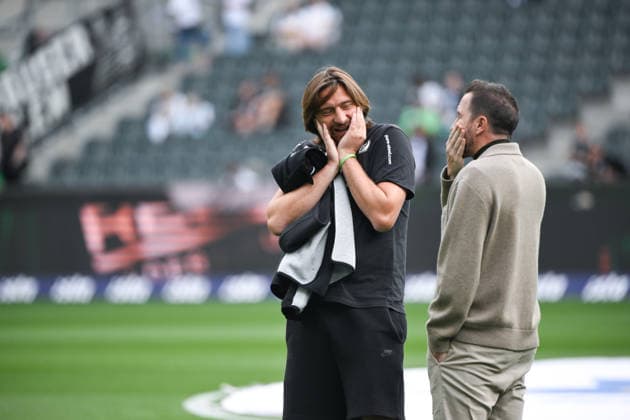 Coach Vincent Wagner of SV Elversberg and Christian Weber, sporting director of SV Elversberg, from left, before the game on September 5, 2026, Soccer 1. Bundesliga, 2026–2027 season, Matchday 2, Borussia Mönchengladbach vs. SV Elversberg 3–4. DFL regulations prohibit any use of photographs as image sequences and or quasi-video. Mönchengladbach, Ista, Borussia Park, North Rhine-Westphalia, Germany Team2