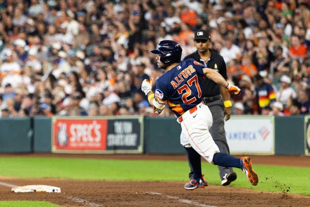 September 6, 2026, Houston, Texas, USA: Houston Astros second baseman JOSE ALTUVE (27) runs for second base during the third inning of a Major League Baseball game between the Arizona Diamondbacks and the Houston Astros, September 6th, 2026, at Daikin Park in Houston, Texas. Houston USA - ZUMAg287 20260906_zsp_g287_021 Copyright: xMatthewxGuzmanx