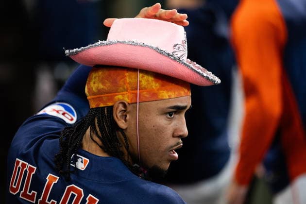 September 6, 2026, Houston, Texas, USA: Houston Astros pitcher MIGUEL ULLOLA (66) wears a pink cowboy hat recognizing his rookie status prior to a Major League Baseball game between the Arizona Diamondbacks and the Houston Astros, September 6th, 2026, at Daikin Park in Houston, Texas. Houston USA - ZUMAston 20260906_zsp_g287_013 Copyright: xMatthewxGuzmanx