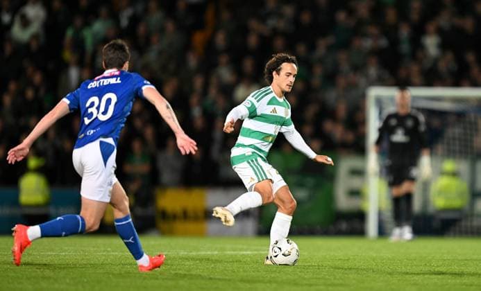 Mika Baur of Celtic in action St Johnstone v Celtic, William Hill Scottish Premiership, Football, McDiarmid Park, Perth, Scotland, UK - 09 Sep 2026Perth McDiarmid Park Scotland United Kingdom  Copyright: xMarkxRunnacles Shutterstockx 17140206da