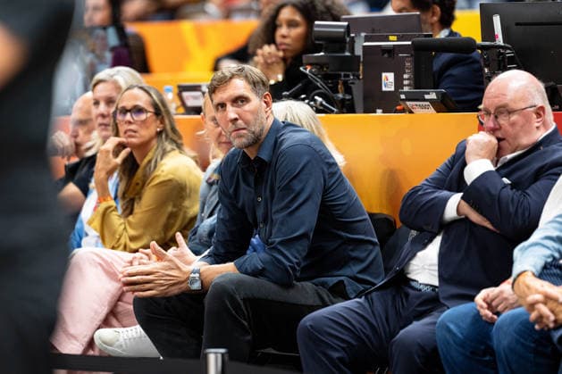 Dirk Nowitzki watches, GER, Belgium vs. Germany, Basketball, 2026 FIBA Women s World Cup, Quarterfinals, September 10, 2026, GER, Belgium vs. Germany, Basketball, 2026 FIBA Women s World Cup, Quarterfinals, September 10, 2026, Berlin Copyright: xEibner-Pressefoto MaxxVincenx EP_MVN