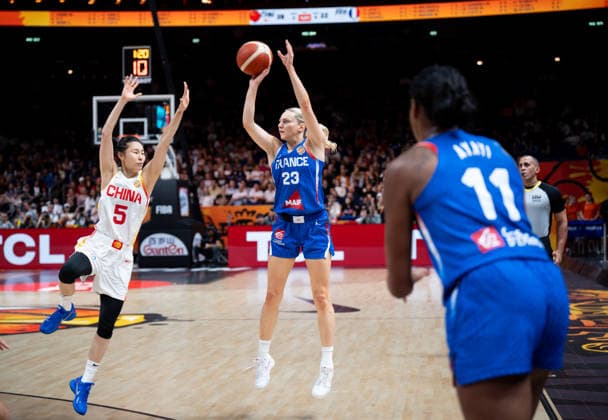 China V France: Quarter-Finals - FIBA Women s Basketball World Cup Germany 2026 Marine Johannes plays during the FIBA Women s Basketball World Cup 2026 quarter-finals match between China and France in Berlin, Germany, on September 10, 2026. Berlin Germany  Copyright: xMarcinxGolbax originalFilename:golba-chinavfr260910_npMMQ.jpg