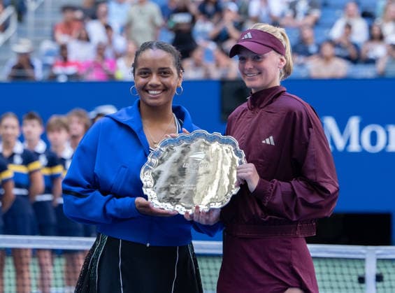 2026 US Open - Day 13 NEW YORK, NEW YORK - SEPTEMBER 11: Robin Montgomery of the United States and Ashlyn Krueger of the United States at the trophy presentation for the Women’s Doubles Final during the 2026 US Open - Day 13 at USTA Billie Jean King National Tennis Center on September 11, 2026 in New York, New York. New York USTA Billie Jean King National Tennis Center New York United States Copyright: xSusanxMullane ISIxPhotosx 9758