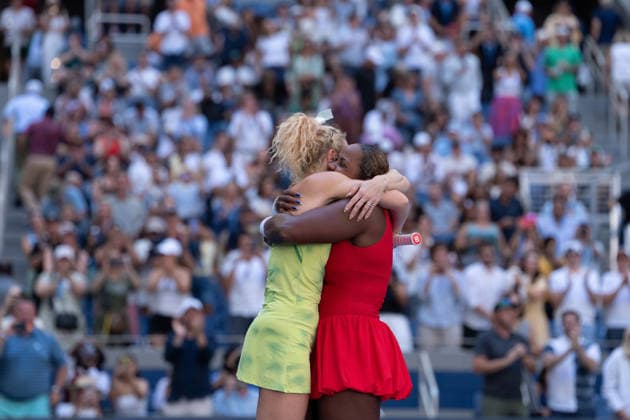 2026 US Open - Day 13 NEW YORK, NEW YORK - SEPTEMBER 11: Taylor Townsend of the United States and Katerina Siniakova of the Czech Republic celebrate winning the women’s doubles final against Robin Montgomery of the United States and Ashlyn Krueger of the United States during the 2026 US Open - Day 13 at USTA Billie Jean King National Tennis Center on September 11, 2026 in New York, New York. New York USTA Billie Jean King National Tennis Center New York United States Copyright: xSusanxMullane ISIxPhotosx 9758