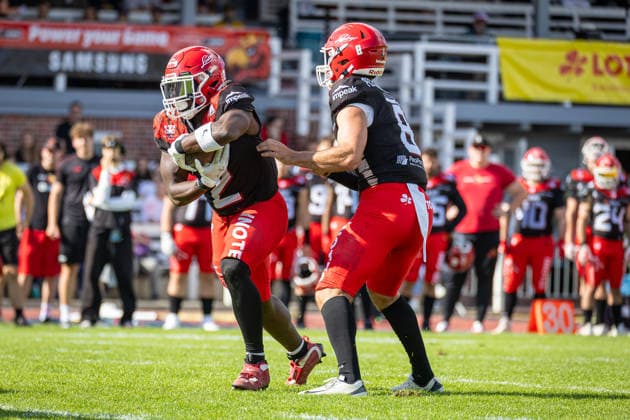 Chrisman Kyei (Potsdam Royals, 02 Running Back) running the ball Potsdam Royals vs ifm Razorbacks Ravensburg, American Football, German Football League, Week 19, 2026, 12.09.2026, Potsdam Sportpark Luftschiffhafen Brandenburg Germany Copyright: xPFA SebastianxJustx