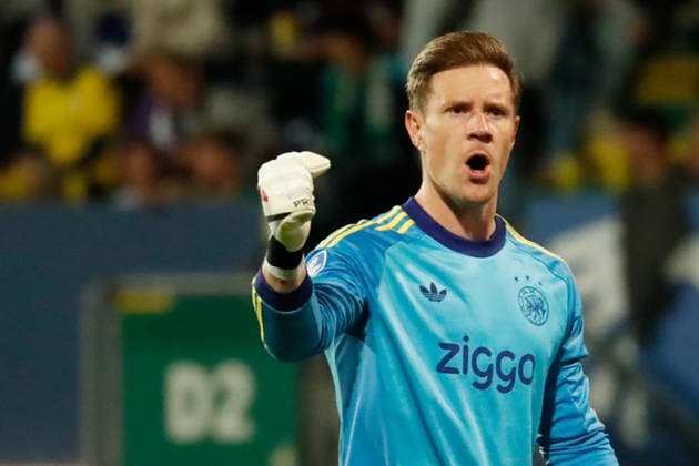 Sittard, Netherlands, September 12, 2026; Eredivisie 2026–2027, Match 6: Fortuna Sittard vs. Ajax Amsterdam. Pictured: Goalkeeper Marc-André ter Stegen of AFC gesturing on the field at Fortuna Sittard Stadium. Copyright: xFotostandx xvanxderxVeldenx