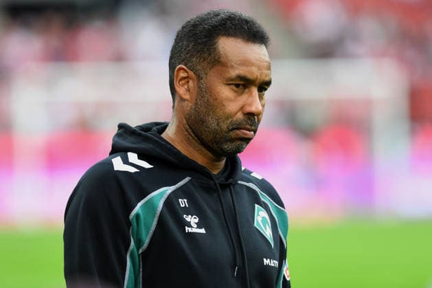 Coach Daniel Thioune of Werder Bremen watches during the Bundesliga match between 1. FC Köln and SV Werder Bremen, RheinEnergieStadion on September 12, 2026, in Cologne, Germany Photo by Ralf Treese DeFodi Images Coach Daniel Thioune of Werder Bremen looks on during the Bundesliga match between 1. FC Köln and SV Werder Bremen at RheinEnergieStadion on September 12, 2026 in Cologne, Germany. Photo by Ralf Treese, DeFodi Images. DFB and DFL regulations prohibit any use of photographs as image sequences and or quasi-video. Photo by Ralf Treese, DeFodi Images.