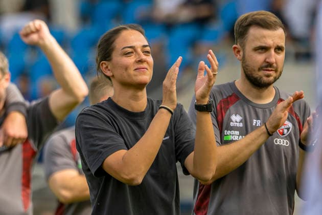 Saarbrücken, Germany September 12, 2026 3rd League 2026–2027 Matchday 5: 1 FC Saarbrücken vs. FC Ingolstadt 04 Pictured from left: Coach Sabrina Wittmann; FCI celebrates in high spirits with the fans who traveled with the team. DFB and DFL regulations prohibit any use of photographs as image sequences and or quasi-video. Ludwigparkstadion, Saarland Copyright: xFotostandx xSchäferx