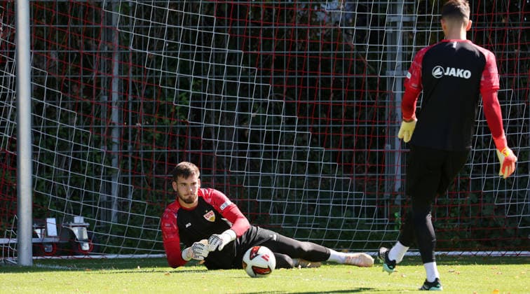 September 15, 2026, Germany, Stuttgart, VfB Stuttgart soccer practice, Dennis Seimen