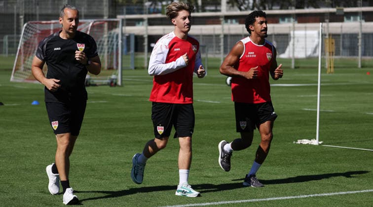September 15, 2026, Germany, Stuttgart, VfB Stuttgart soccer practice; from left: Florian Mohr, Angelo Stiller, Tiago Tomas