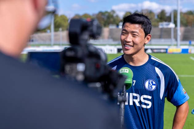 September 15, 2026, Soccer, FC Schalke 04 Training Session, Media Roundtable with Hee-chan Hwang, FC Schalke 04, Gelsenkirchen, FC Schalke 04 Training Facility, North Rhine-Westphalia, Germany, xRHR, PHOTO YYx Copyright: RHR-FOTOx RHR-FOTO YY