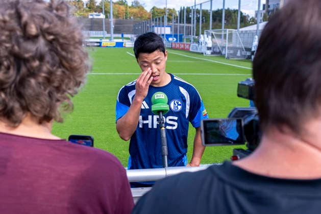 September 15, 2026, Soccer, FC Schalke 04 Training Session, Media Roundtable with Hee-chan Hwang, FC Schalke 04, Gelsenkirchen, FC Schalke 04 Training Facility, North Rhine-Westphalia, Germany, xRHR, PHOTO YYx Copyright: RHR-FOTOx RHR-FOTO YY